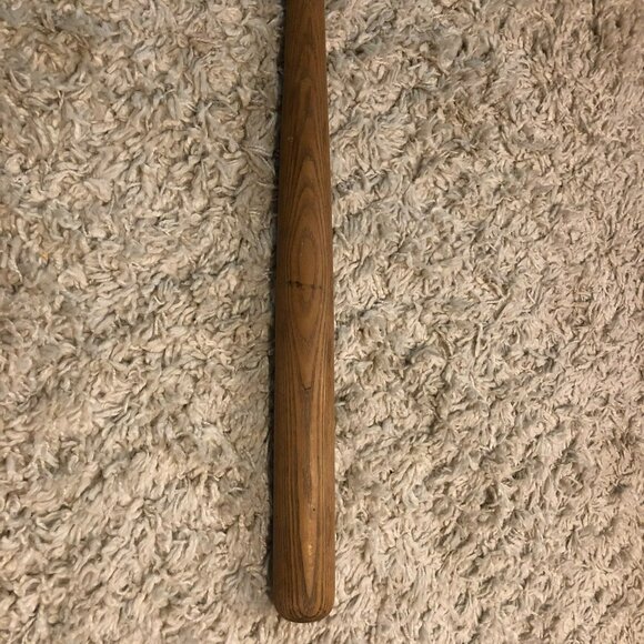 Hillerich & Bradsby Co Louisville Kentucky Special Softball Bat Flame Tempered 3 - Picture 6 of 7
